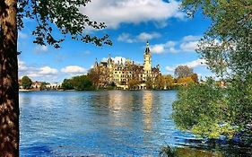 Modernes Wohnen am See